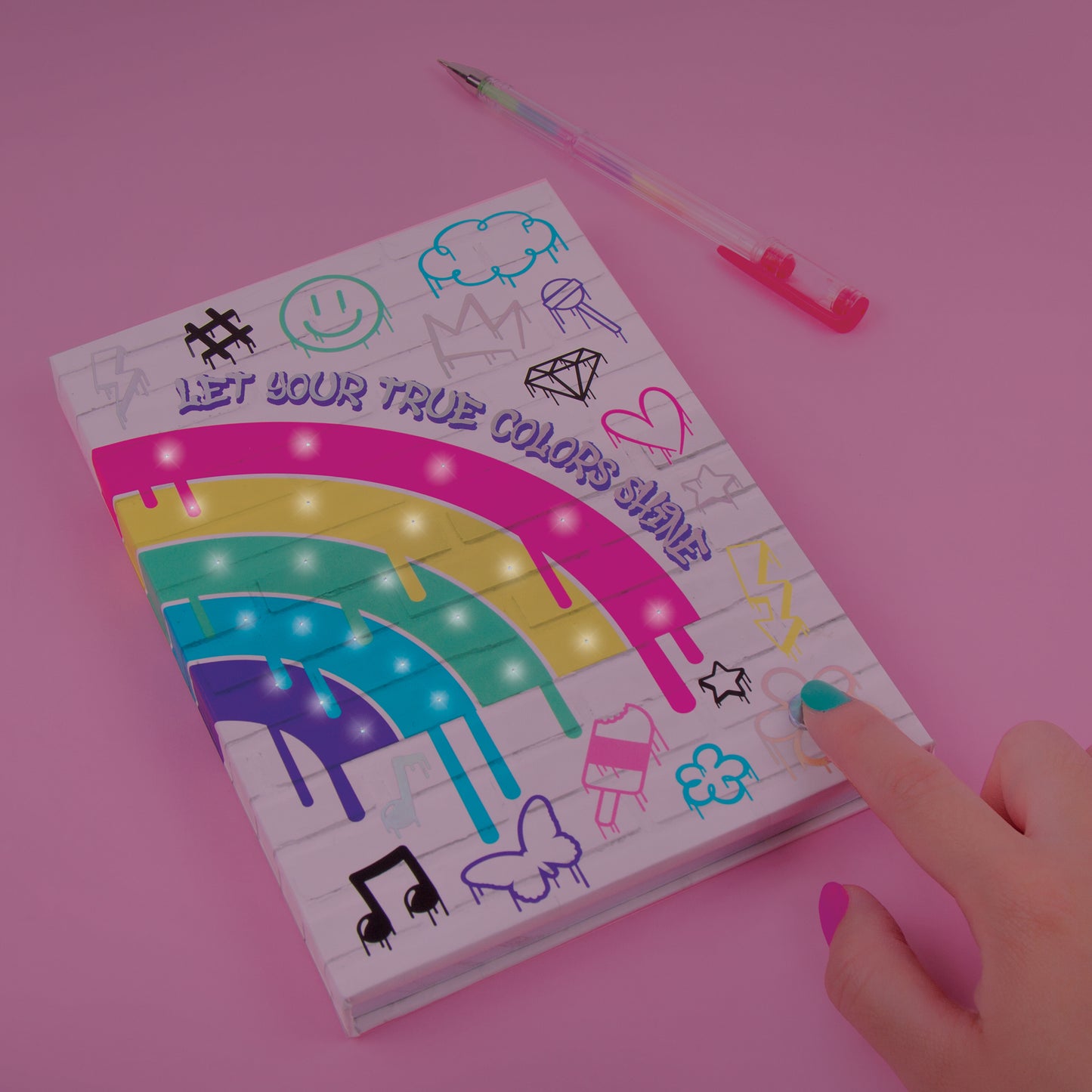 Graffiti It’s Lit Journal and Pen