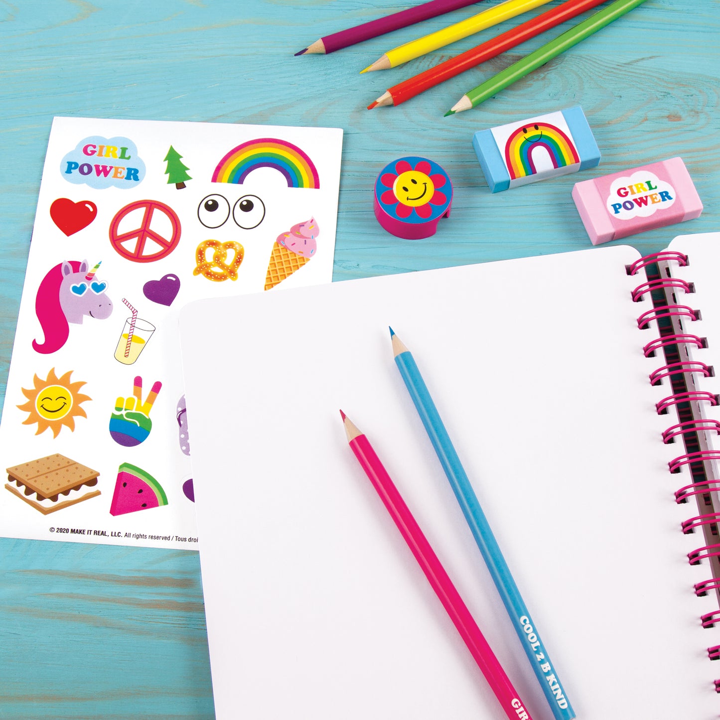 Tie Dye All-in-One Sketching Set